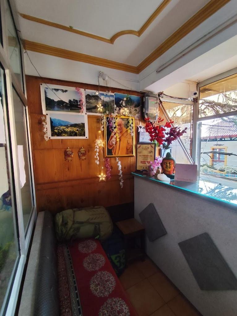 Krishna Holiday Guest House Block II Νταραμσάλα Εξωτερικό φωτογραφία