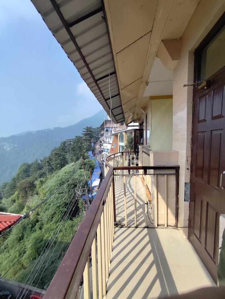 Krishna Holiday Guest House Block II Νταραμσάλα Εξωτερικό φωτογραφία